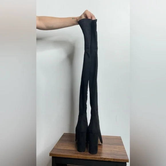 Aldo Sleek Black Over-the-Knee Boots - Picture 14 of 15